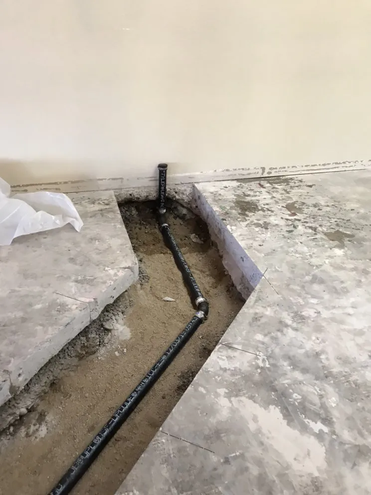 Slide of La Plumbing