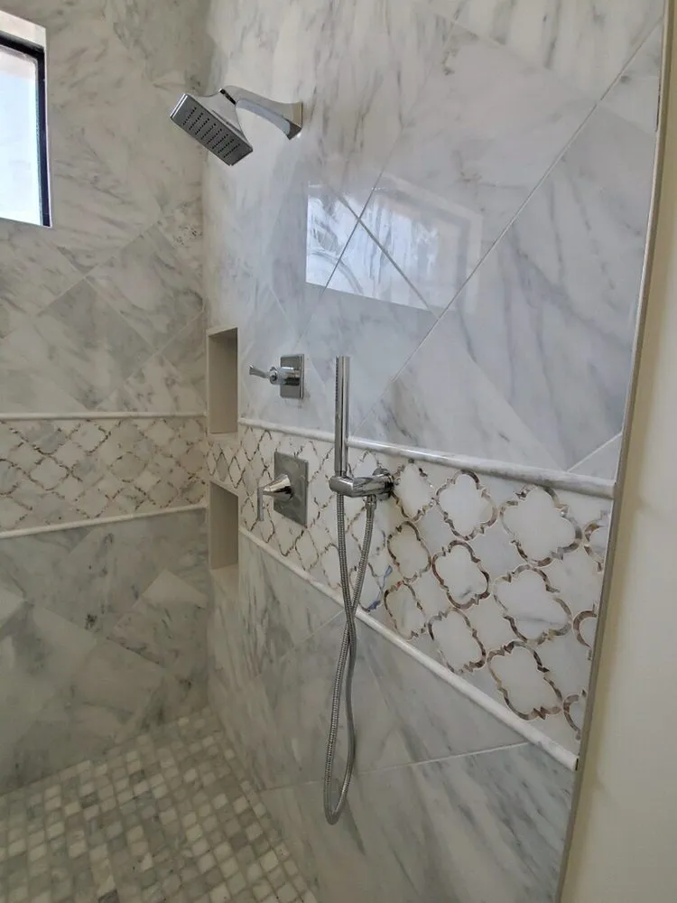 Slide of La Plumbing