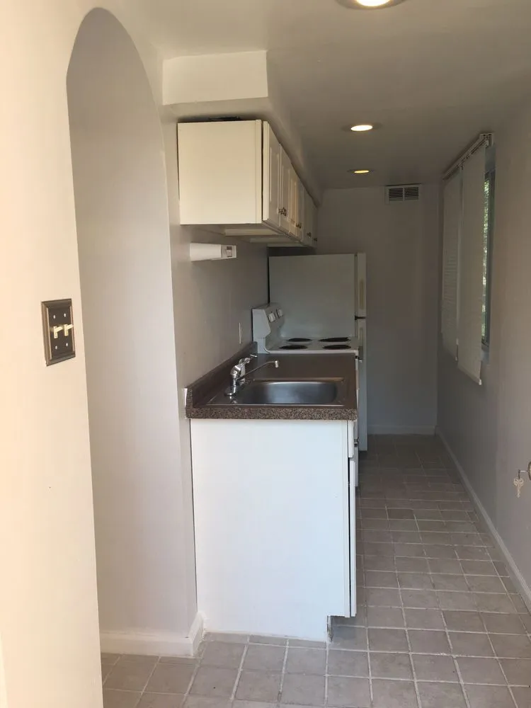 Slide of Ladue Handyman