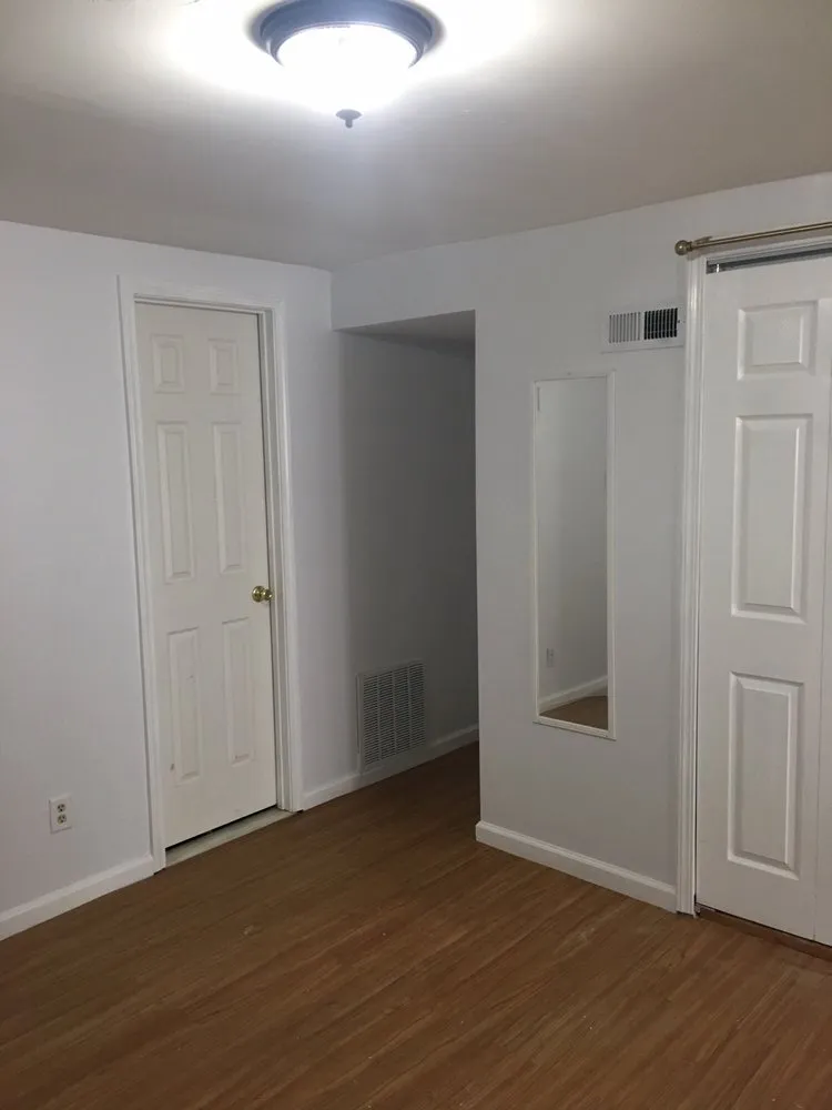 Slide of Ladue Handyman