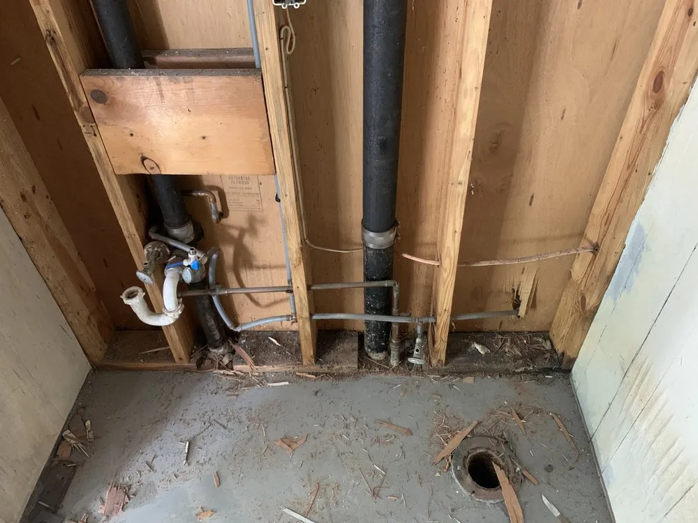 Emergency water heater service for homes in Mooresville, NC by Lake Norman Plumber On Call