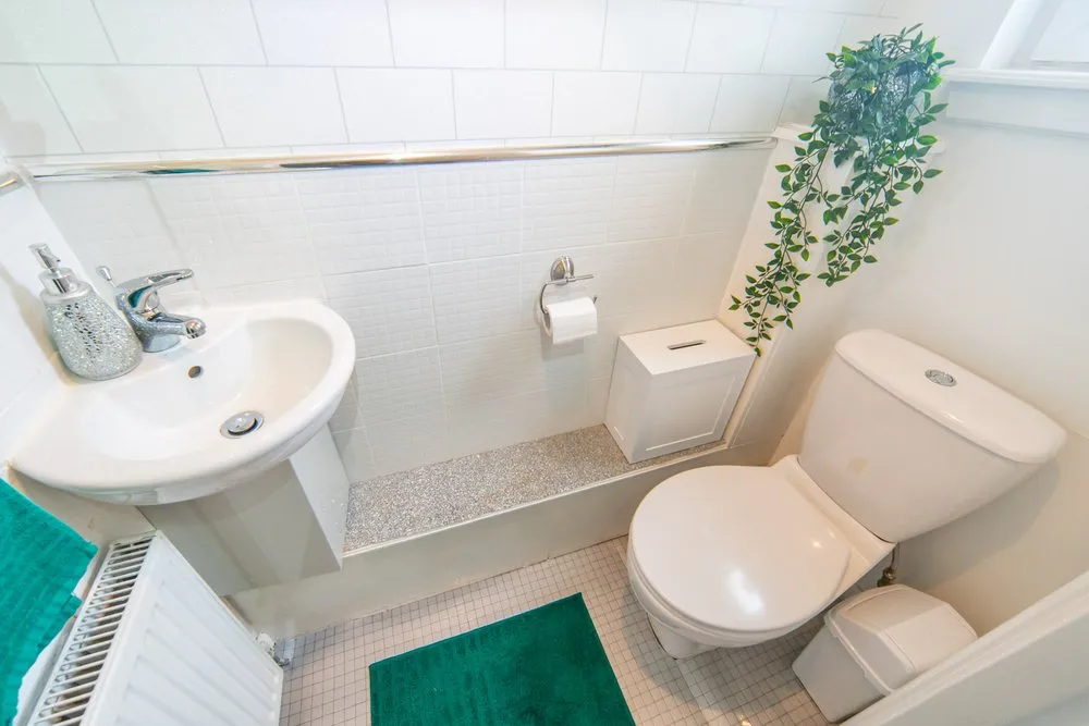 Slide of Lake Street Plumbing