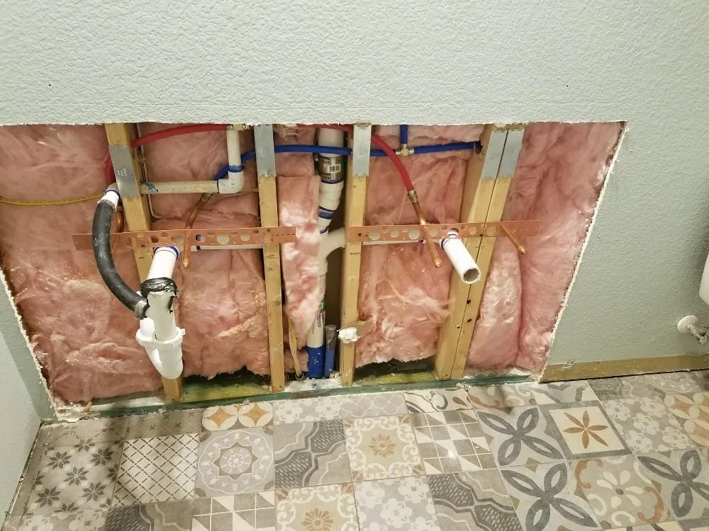 Emergency pipe repair in Austin, TX by Lakeway Plumbing