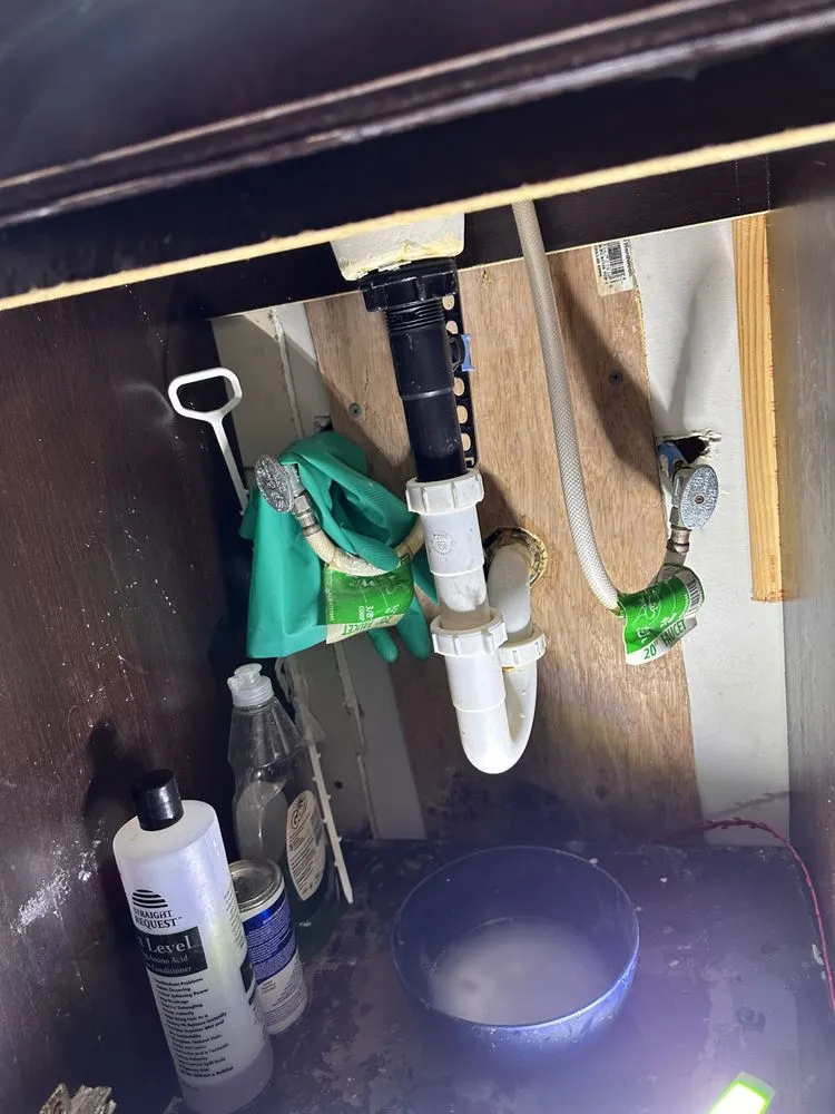 Slide of LaLas Plumbing