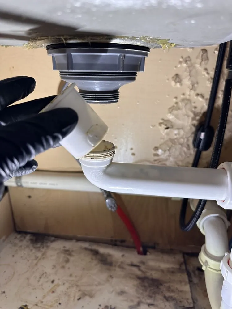 Slide of LaLas Plumbing