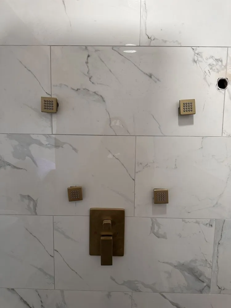 Slide of LaLas Plumbing