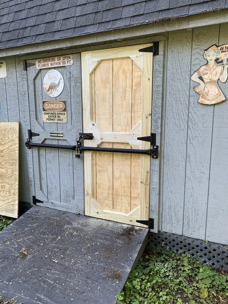 Slide of Lambert's Home Improvement