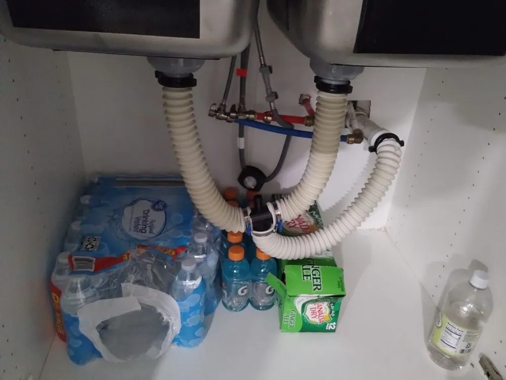 Slide of Lapin Services