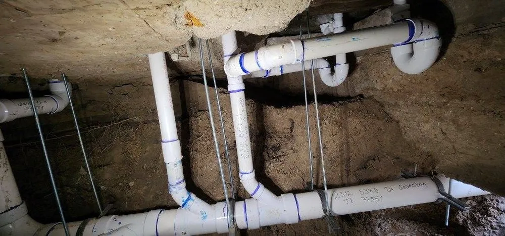 Slide of Lara Services