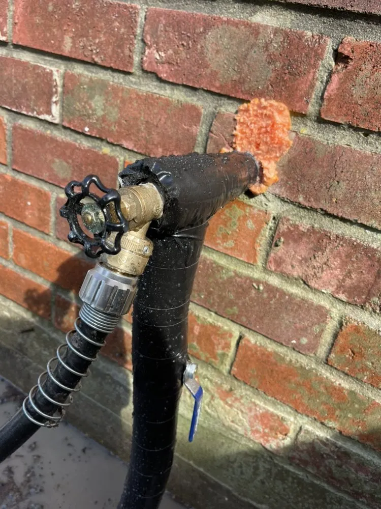 Slide of Lara Services