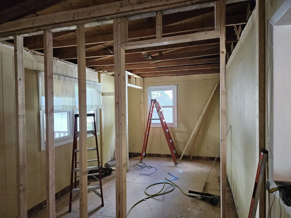 Slide of Larry Ross OldSchool Handyman Service