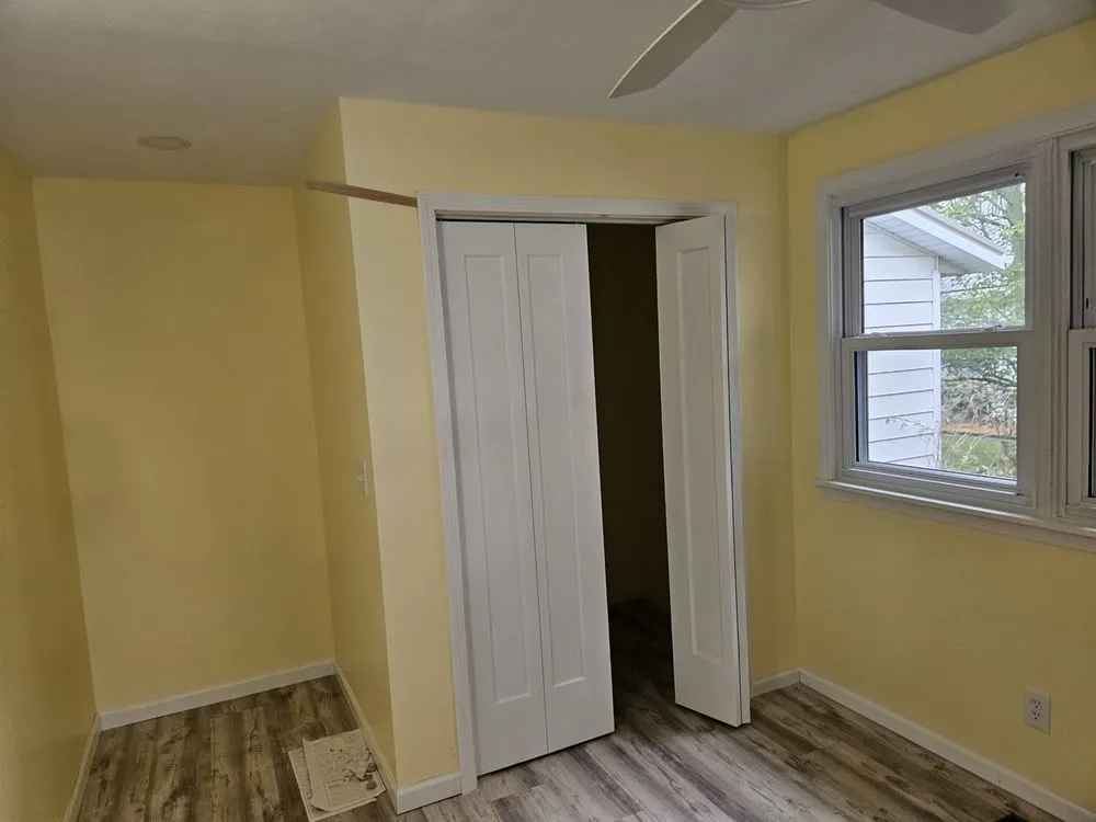 Slide of Larry Ross OldSchool Handyman Service