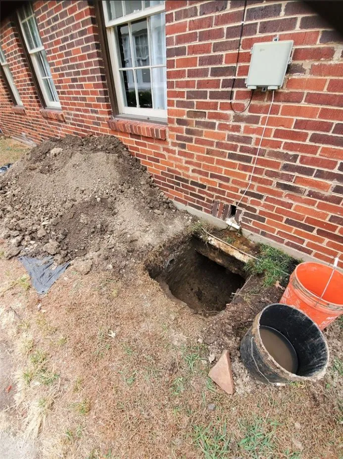 Slide of Larry's Plumbing Service