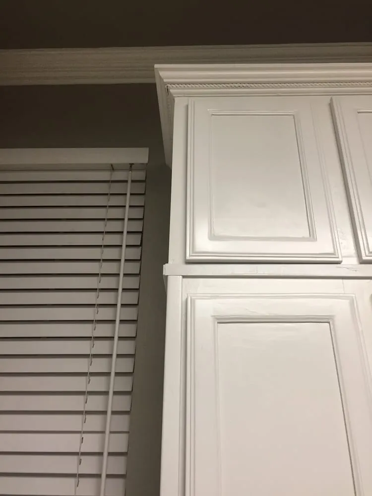 Slide of Larry's Wood Crafts