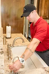 Trusted water heater service service in Haltom City, TX - Lasiter and Lasiter Plumbing