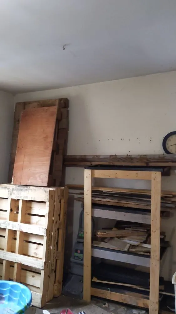 Slide of Last Minute Services