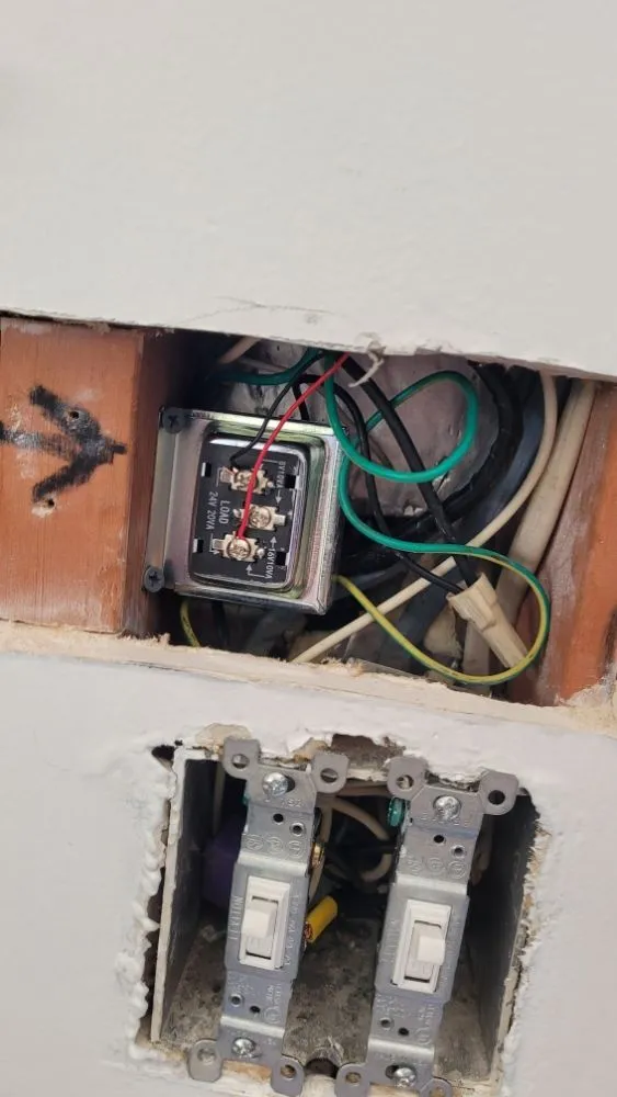 Slide of Latimers Technician service