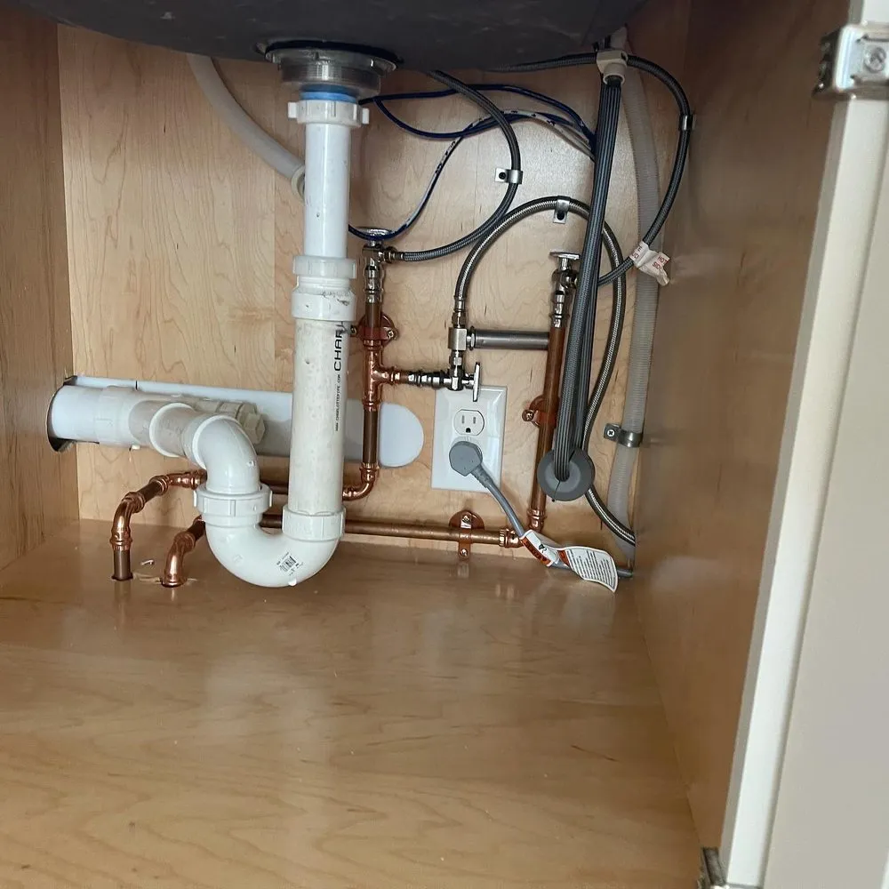 Slide of Latour Plumbing and Construction