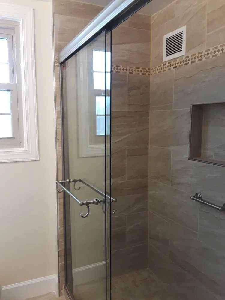 Slide of Laureano Home Improvement