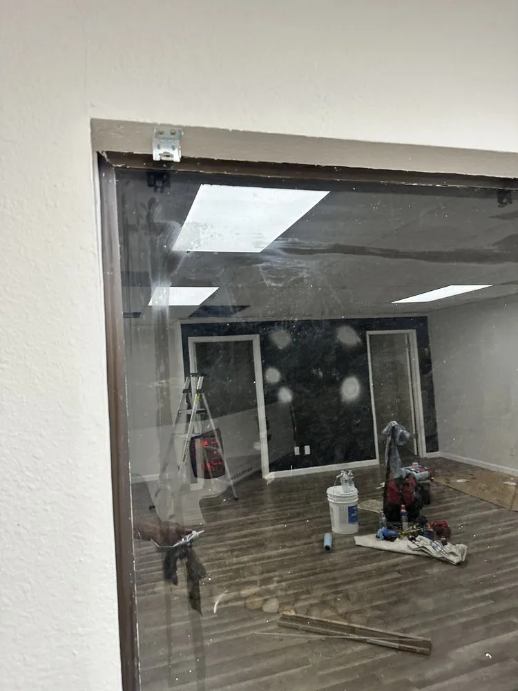 Slide of Laureano's Handyman