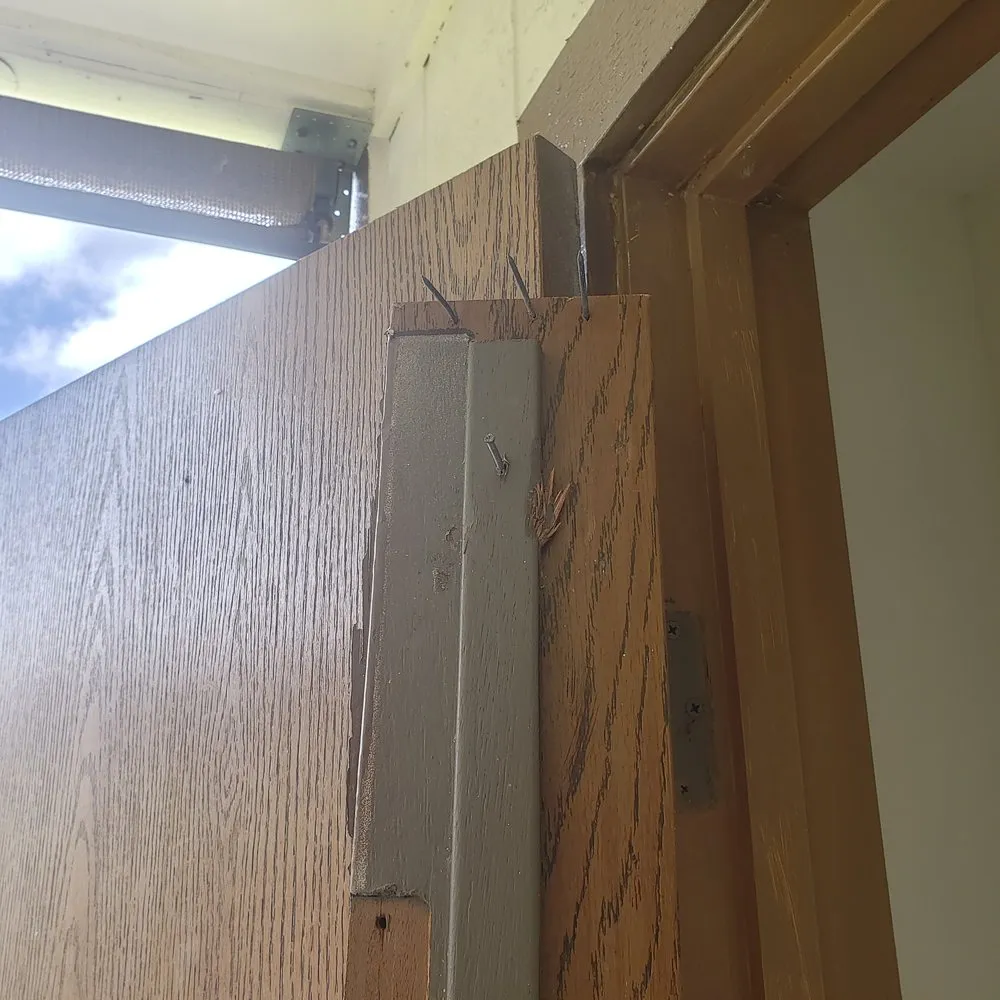 Slide of Lauth Construction