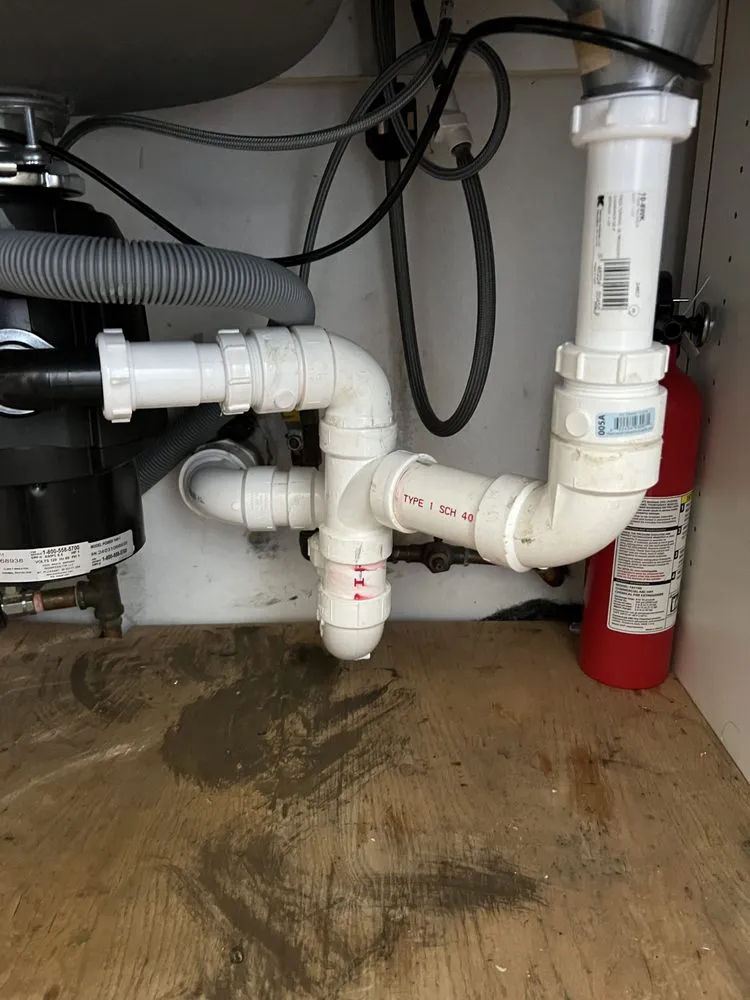 Slide of Lavariega Construccion