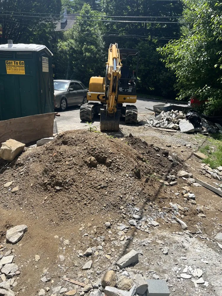 Slide of Lavariega Construccion