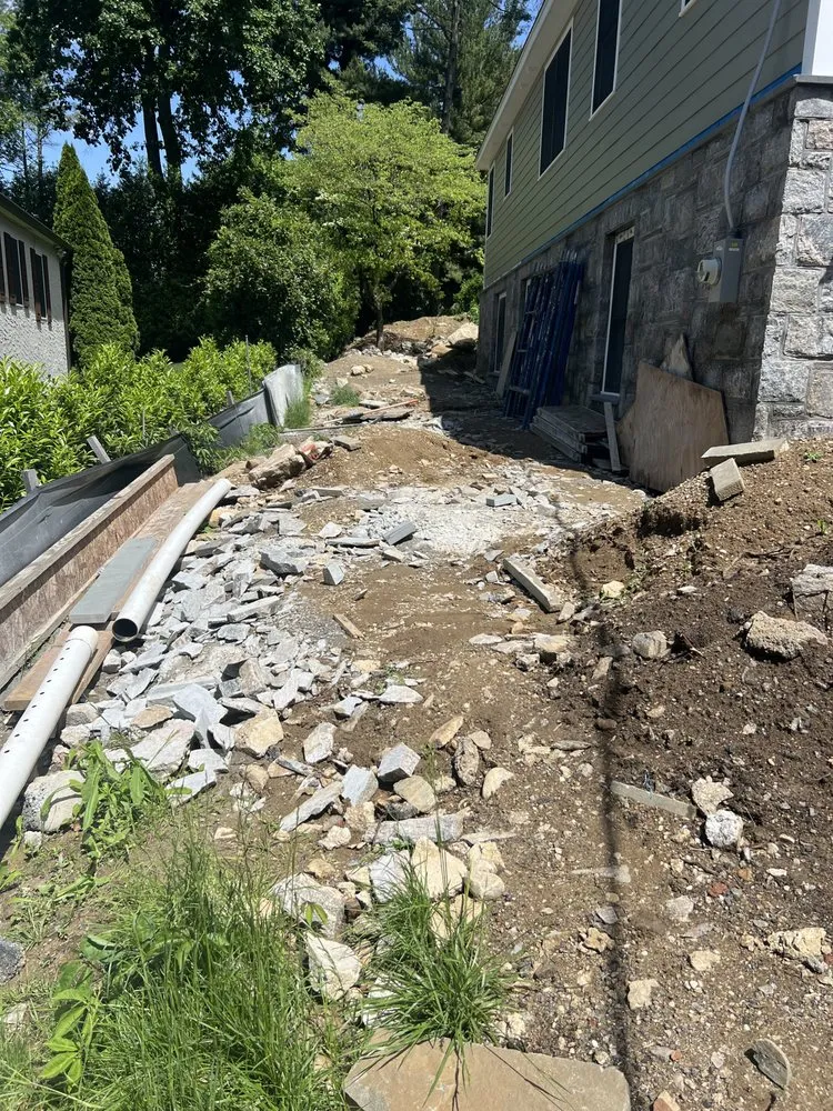 Expert leak detection for homes in Poughkeepsie, NY by Lavariega Construccion