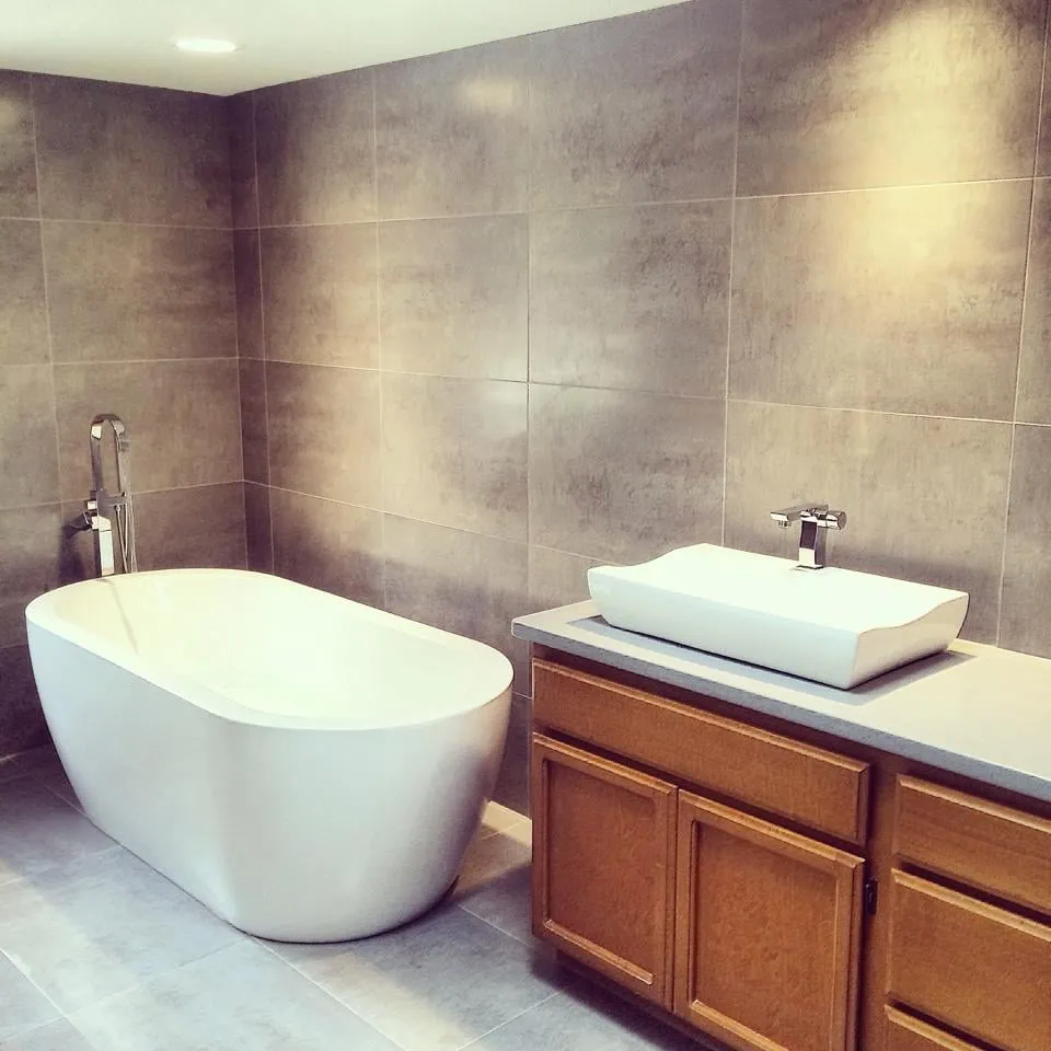 Slide of Layin Pipe Plumbing