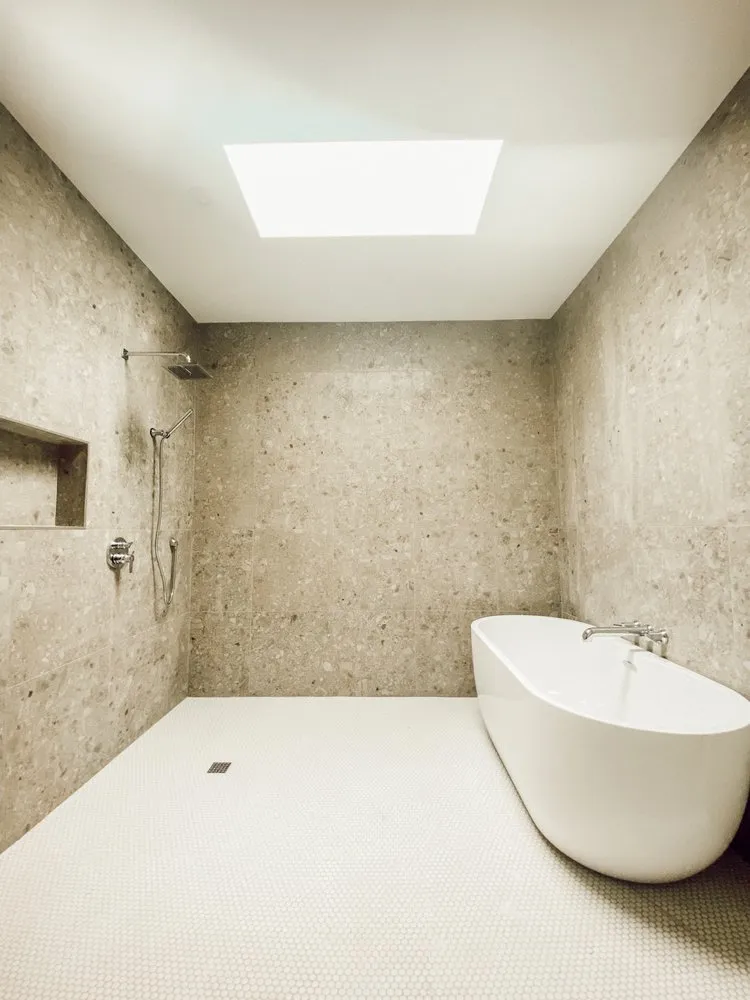 Slide of Layin Pipe Plumbing