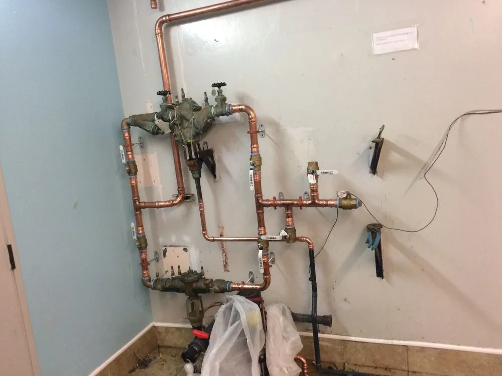 Slide of Laz's Plumbing Services