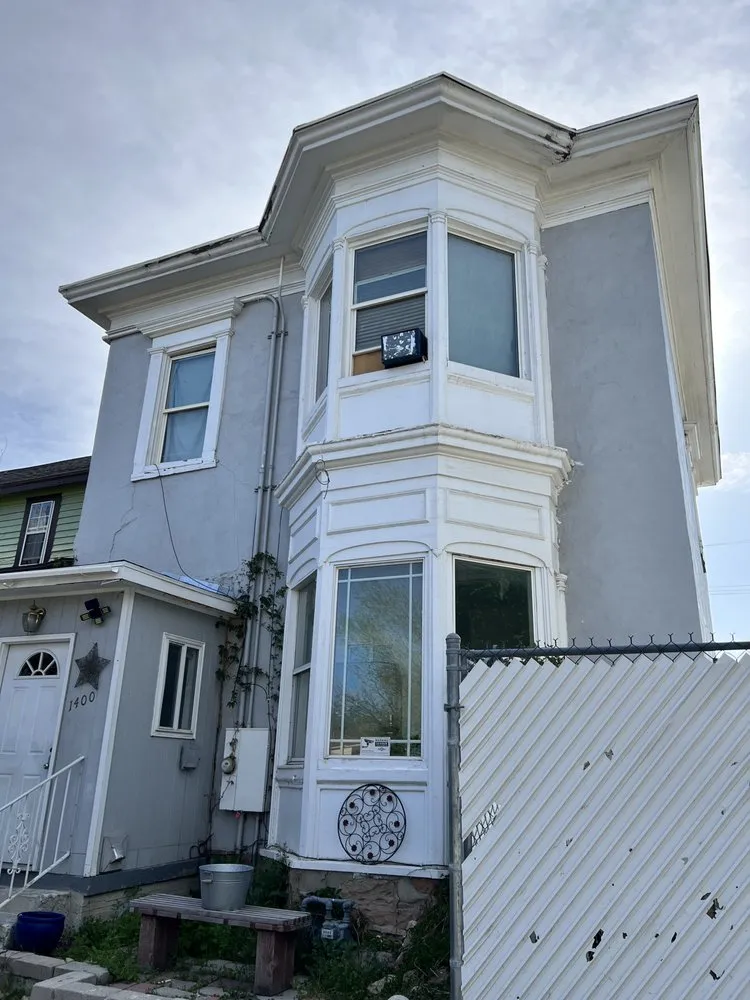 Slide of L&B Painting And Handyman Services