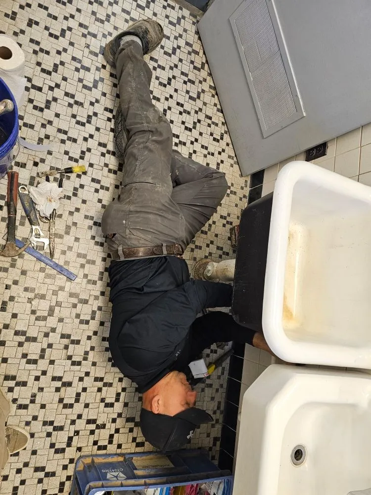 Top-rated water heater service service in Enville, TN - LC Plumbing and Handyman Services