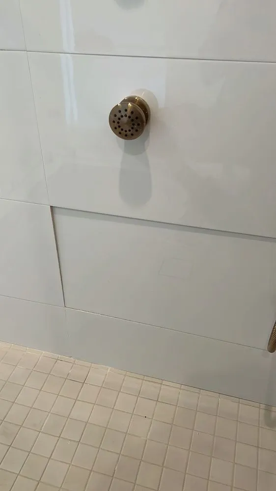 Slide of Le Prestige Plumbing