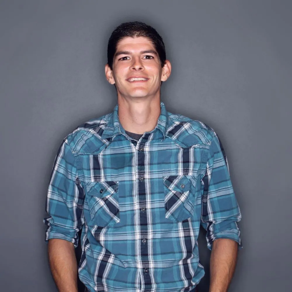 Slide of Leading Edge Home Services