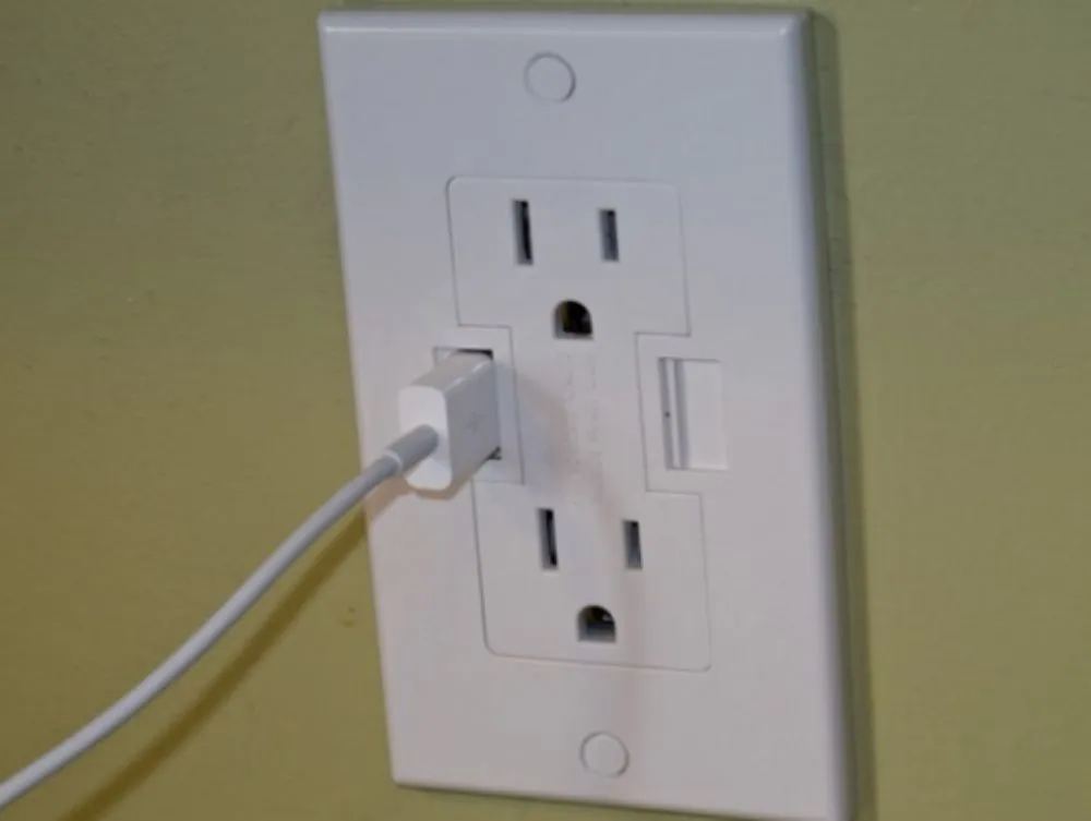 Slide of Leading Edge Home Services