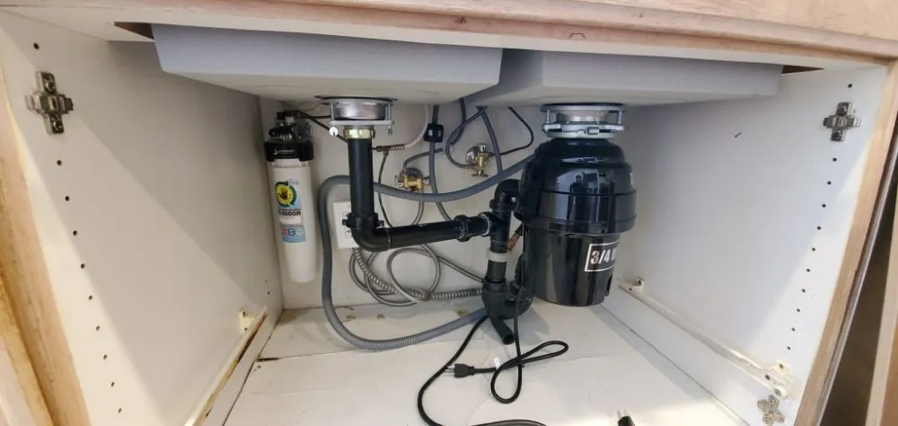 Slide of Leak be Gone