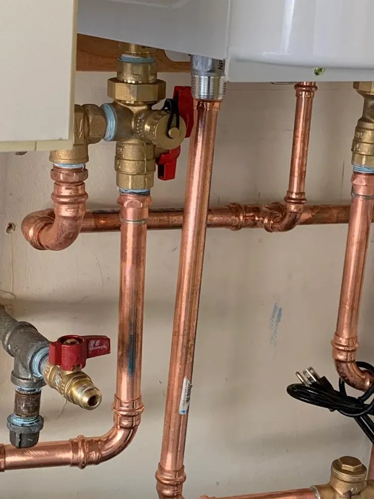 Reliable pipe repair experts serving Desert hot springs, CA - Leak Detection And Water Restoration Services