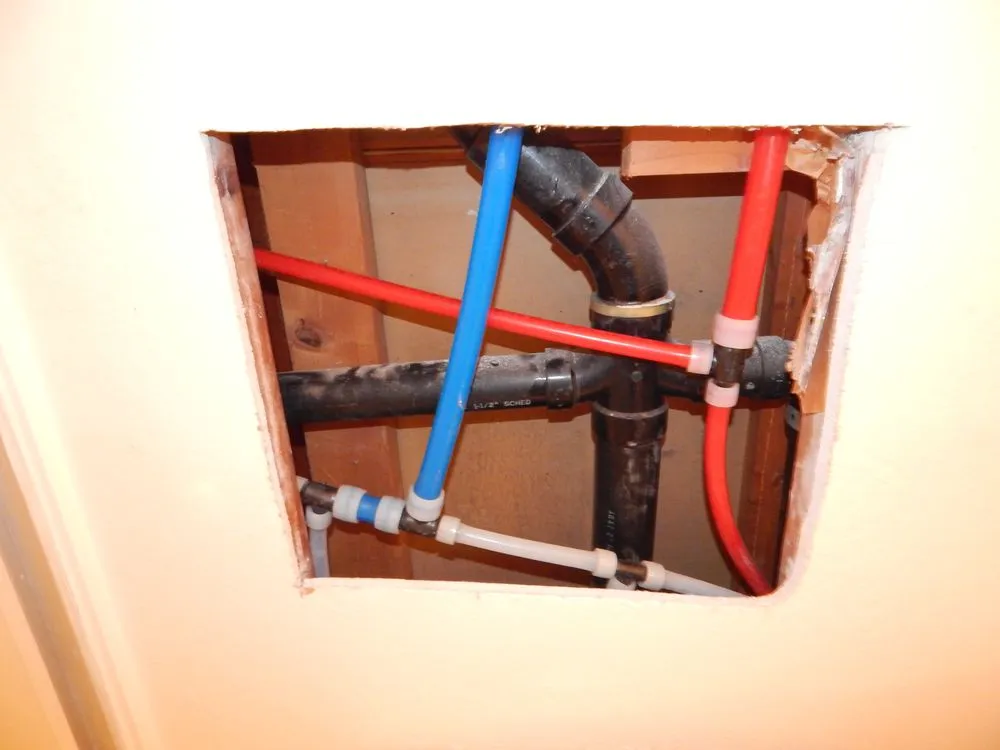 Slide of Leak Detection Specialists