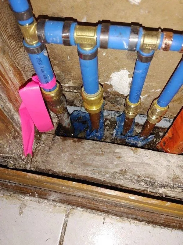 Slide of Leak finders of central florida