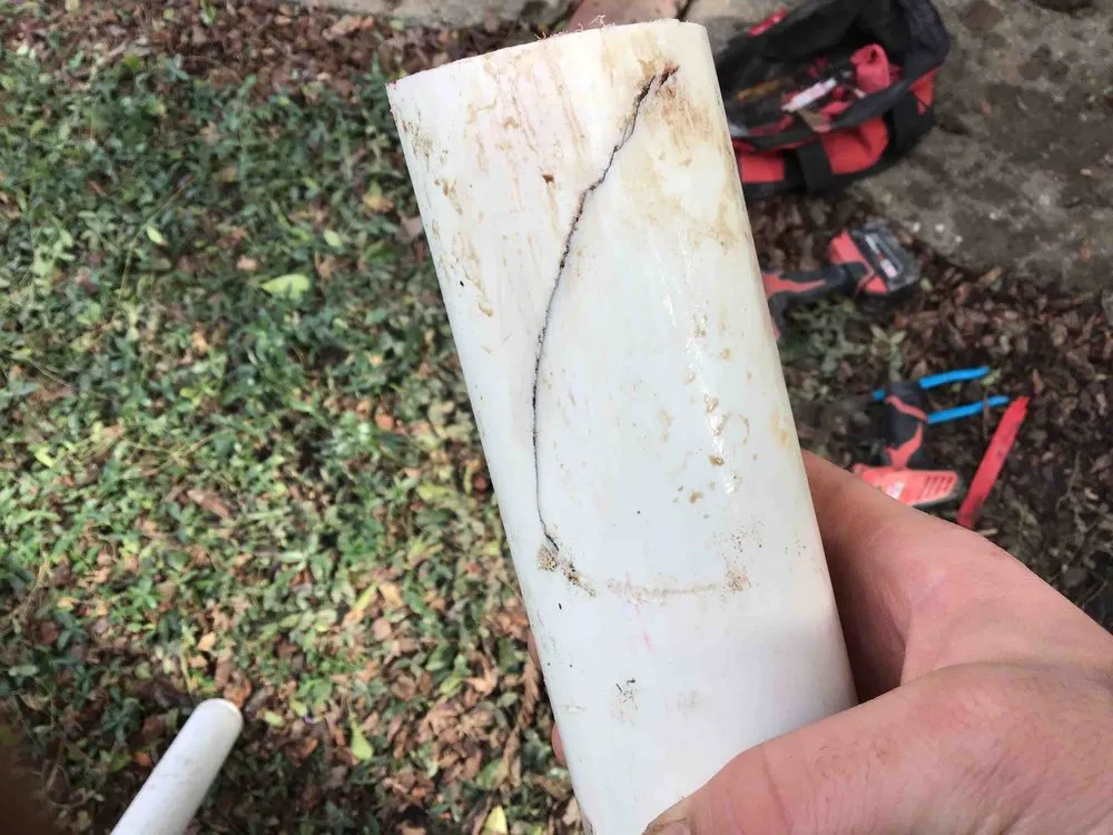 Slide of Leak Finders