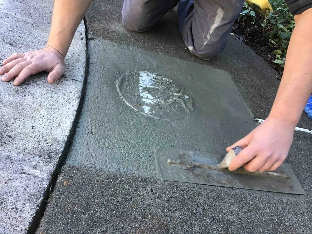 Slide of Leak Finders