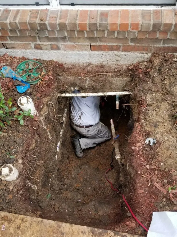 Slide of Leak Geeks Plumbing