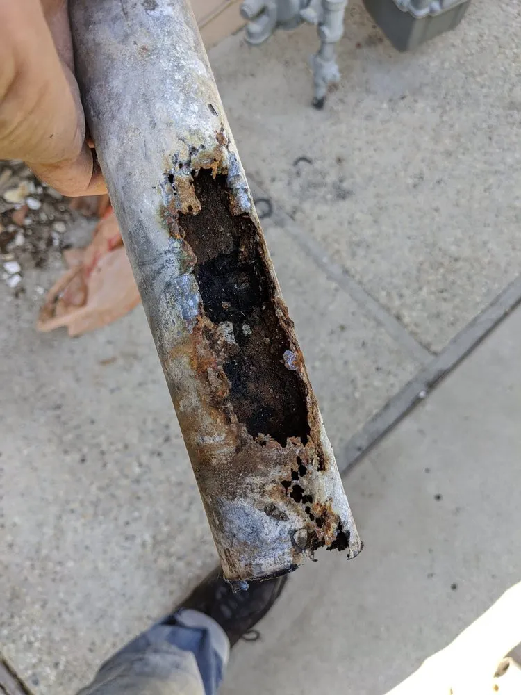 Slide of Leak Hounds