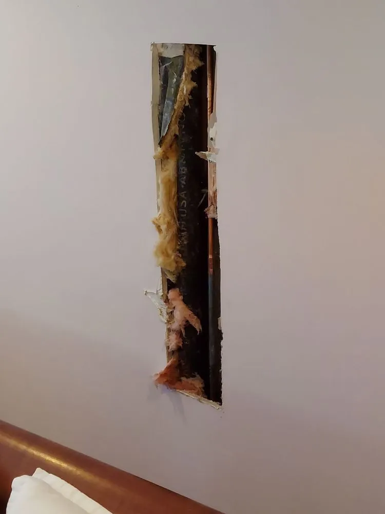 Slide of Leak Hounds