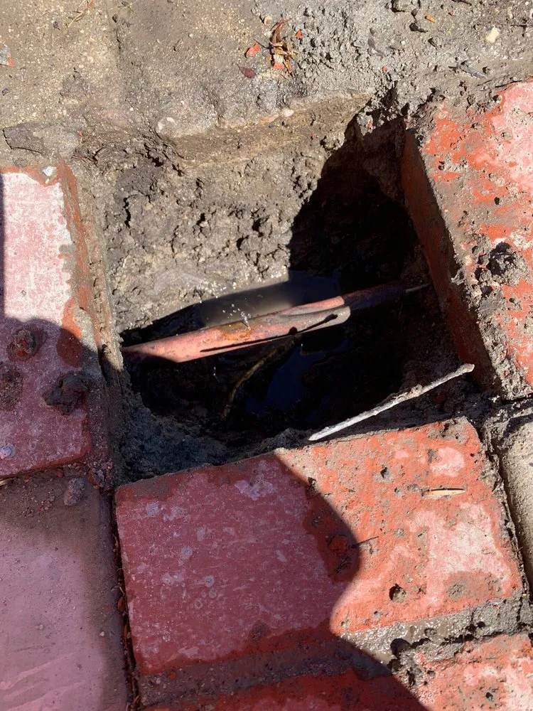 Slide of Leak Hounds