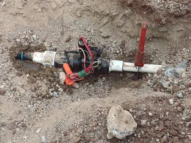 Slide of Leak Hunters