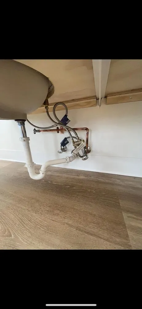 Slide of Leak Stop Plumbing