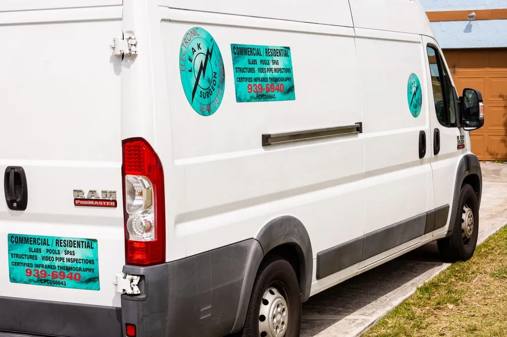 Slide of Leak Surgeon