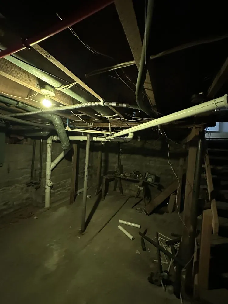 Slide of Leasher’s Home Solutions